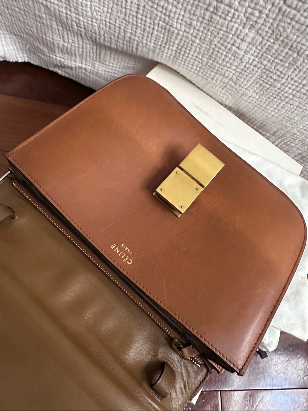 CELINE Phoebe Philo Classic Box Bag in Medium - Color Camel - Picture 12 of 17